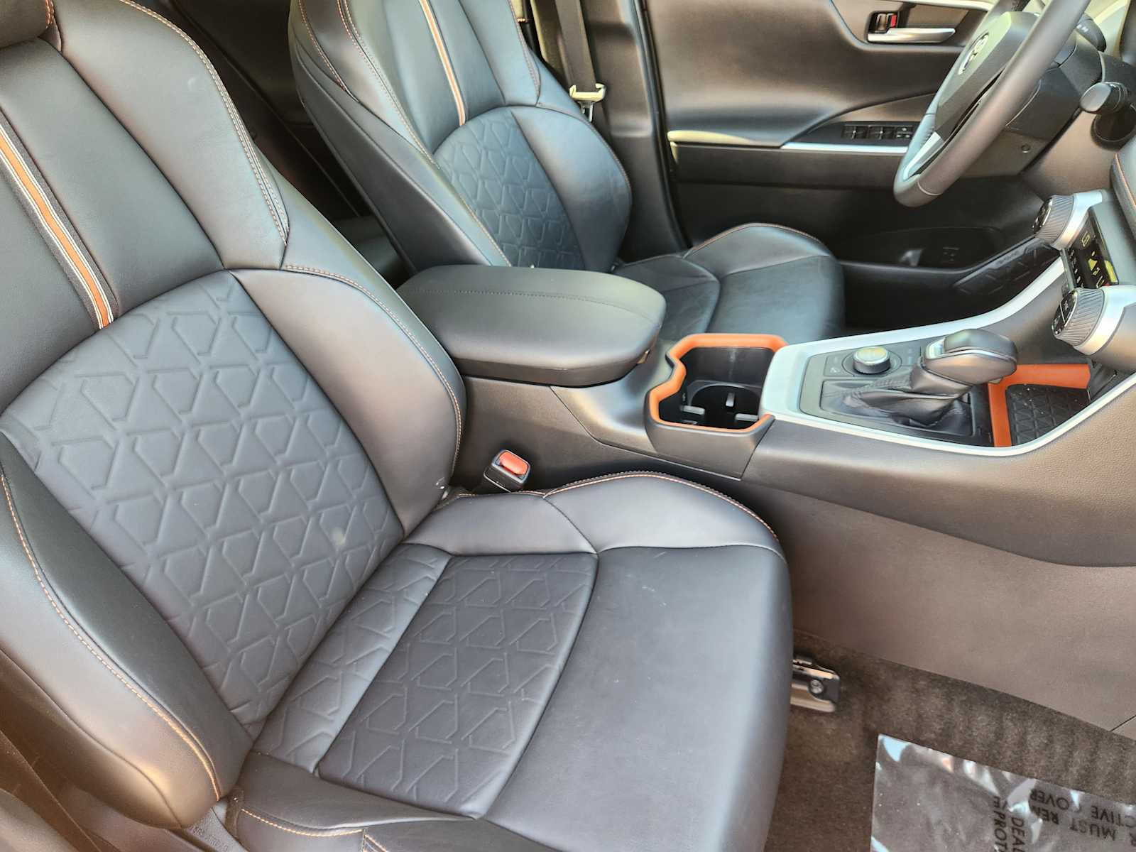 Thumbnail: 2023 Toyota RAV4 - 14