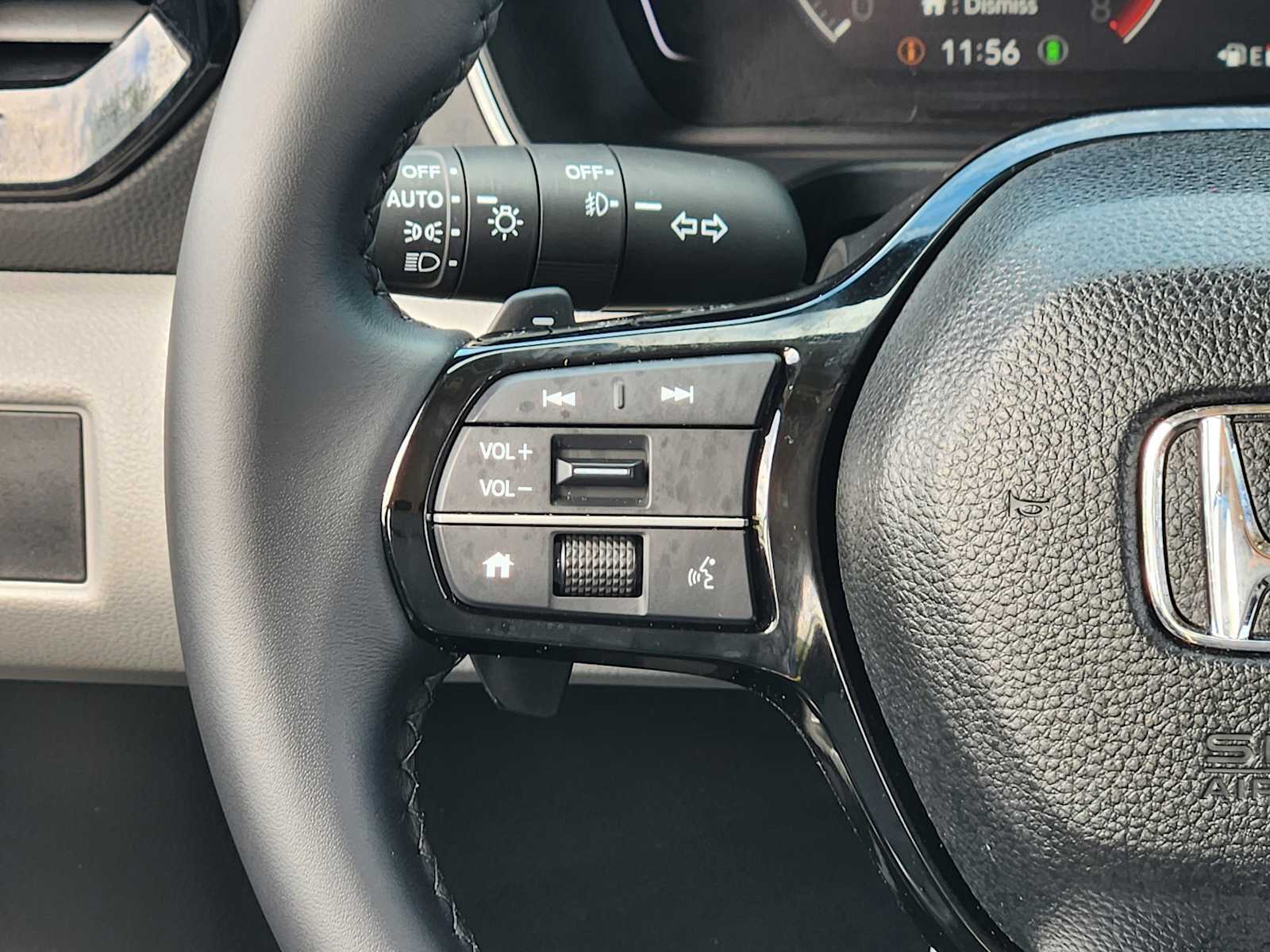 Thumbnail: 2025 Honda Pilot - 32