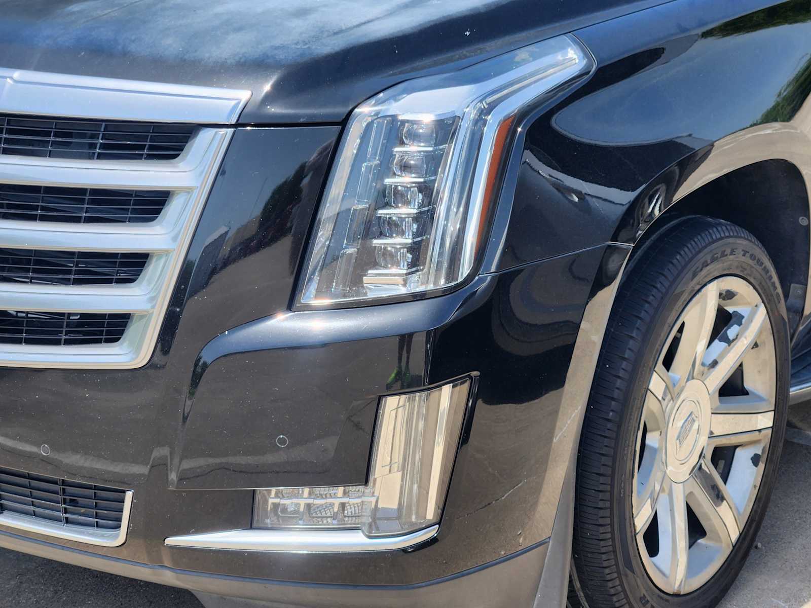 Thumbnail: 2016 Cadillac Escalade - 12