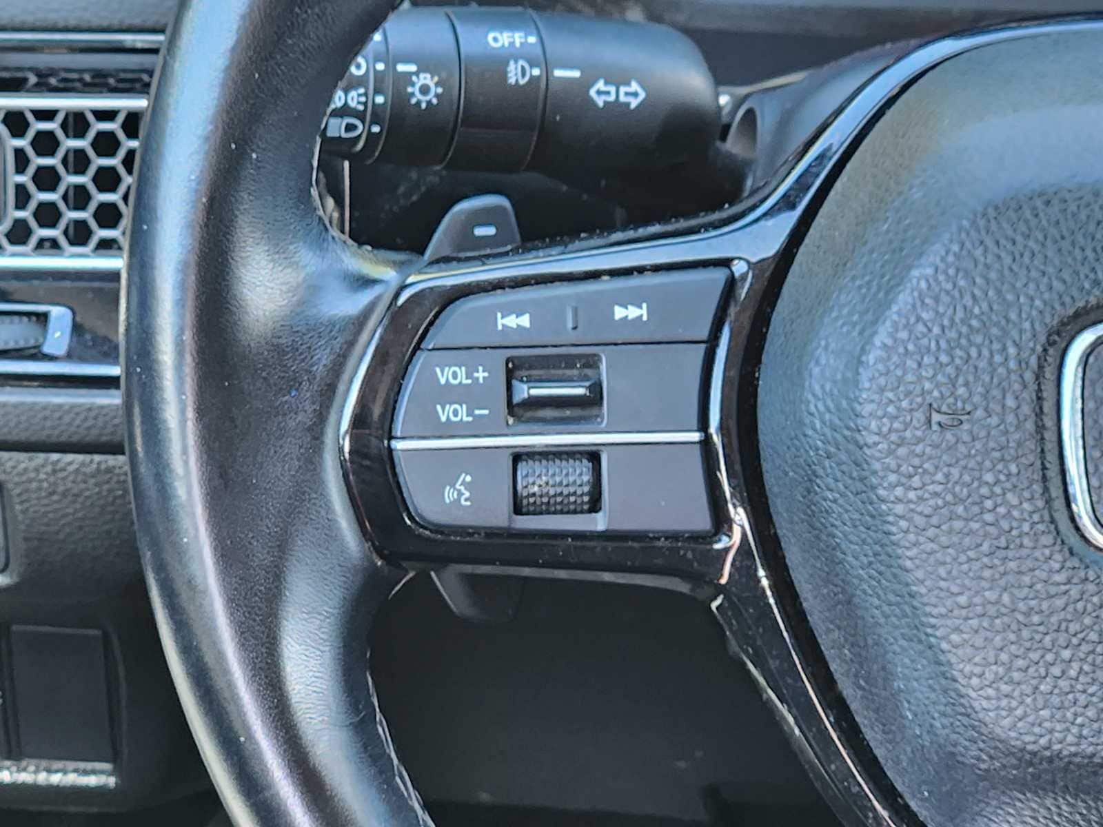 2022 Honda Civic Touring 32