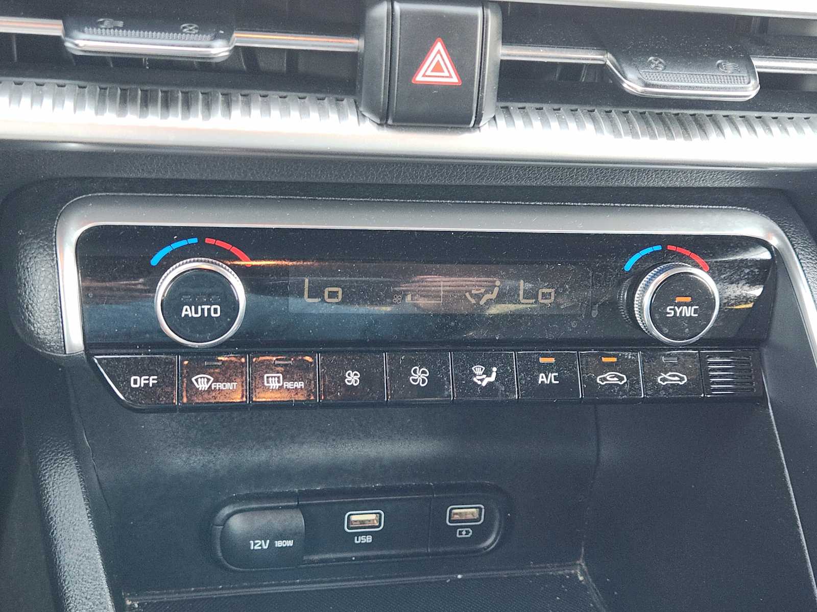 Thumbnail: 2021 Kia K5 - 27