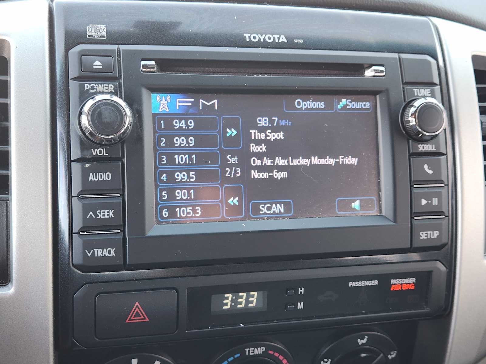 Thumbnail: 2013 Toyota Tacoma - 26