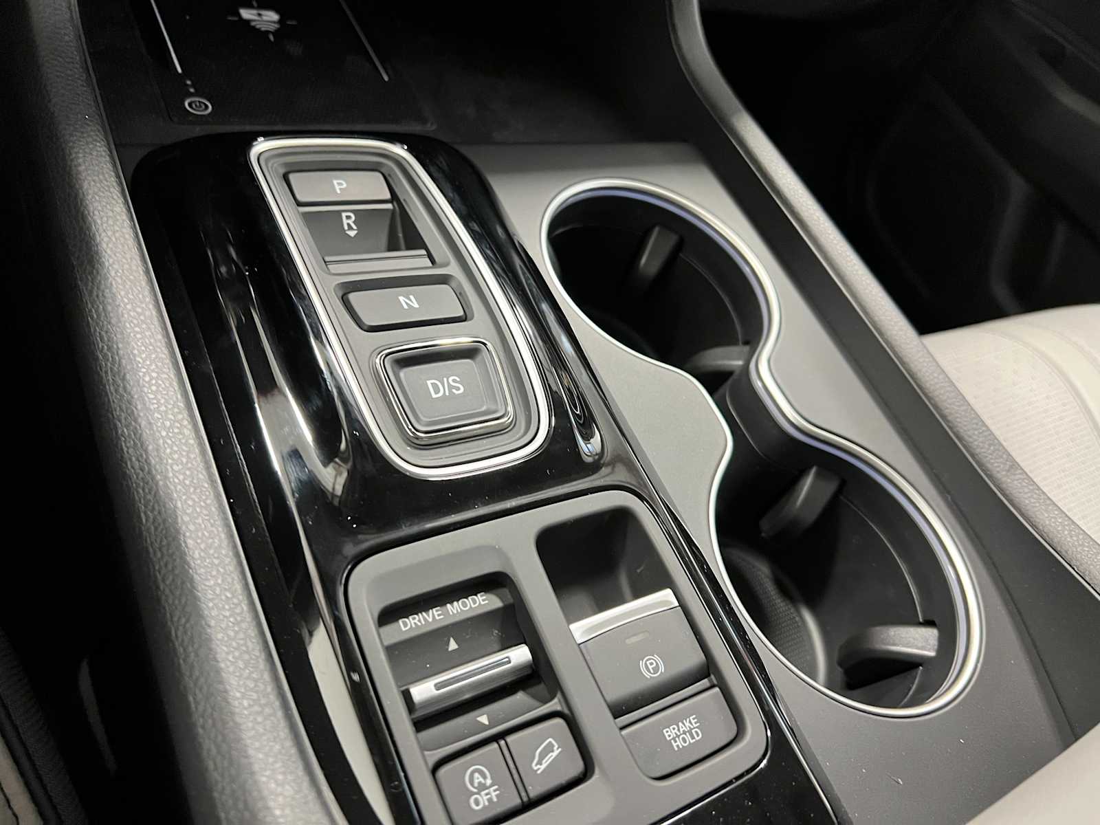 Thumbnail: 2025 Honda Pilot - 15