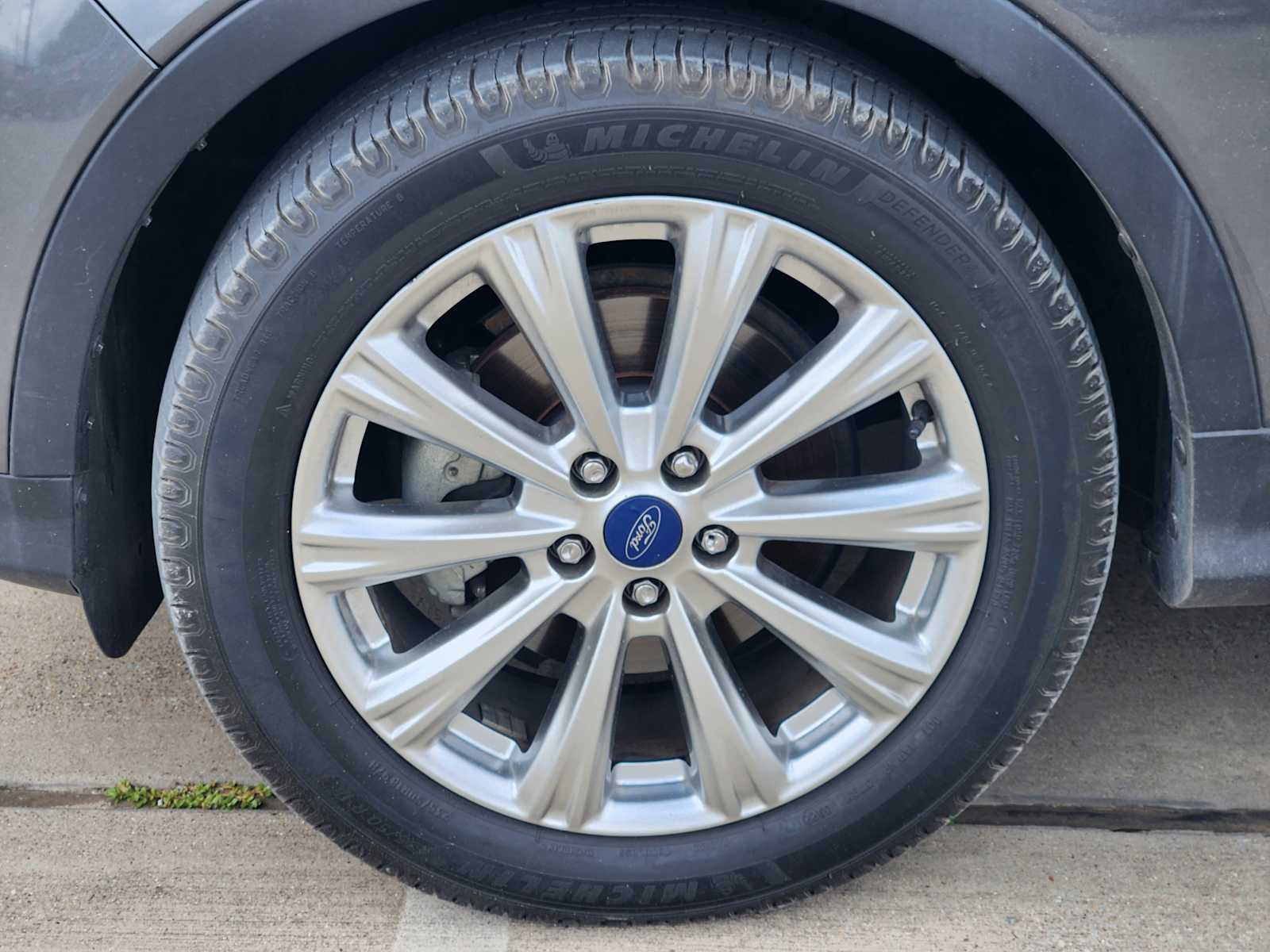 Thumbnail: 2017 Ford Escape - 10