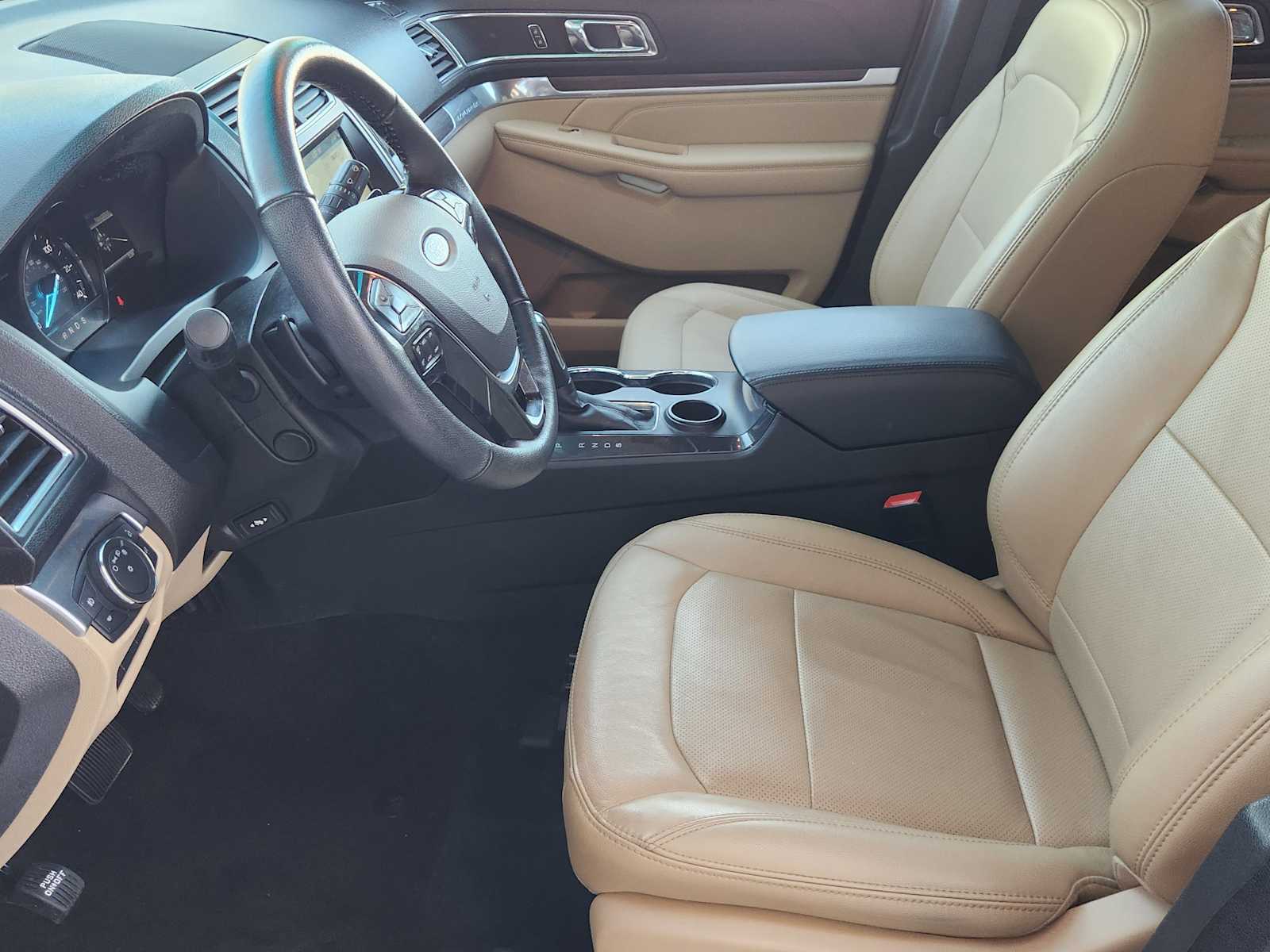 Thumbnail: 2017 Ford Explorer - 11