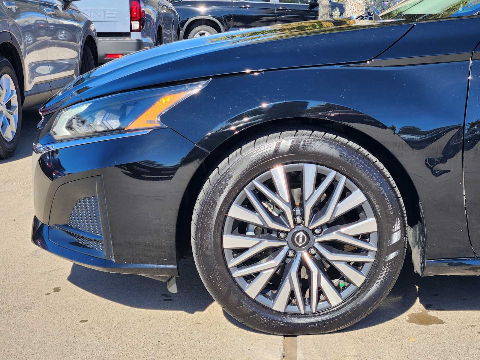 Thumbnail: 2024 Nissan Altima - 8