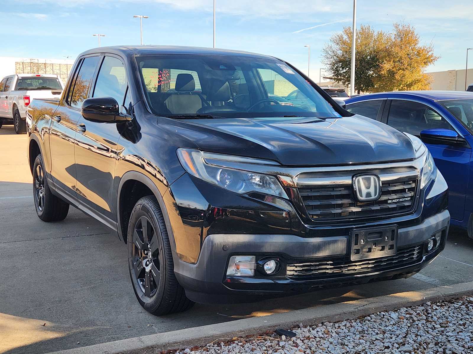 Thumbnail: 2017 Honda Ridgeline - 3
