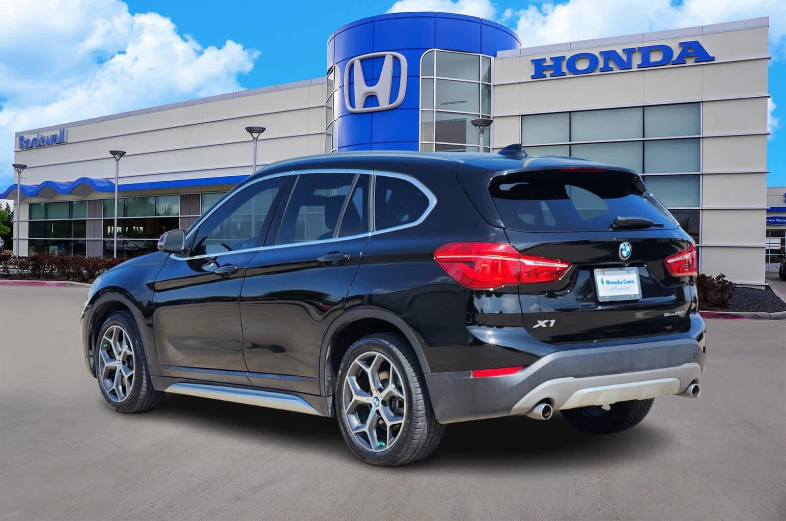 Thumbnail: 2018 BMW X1 - 4