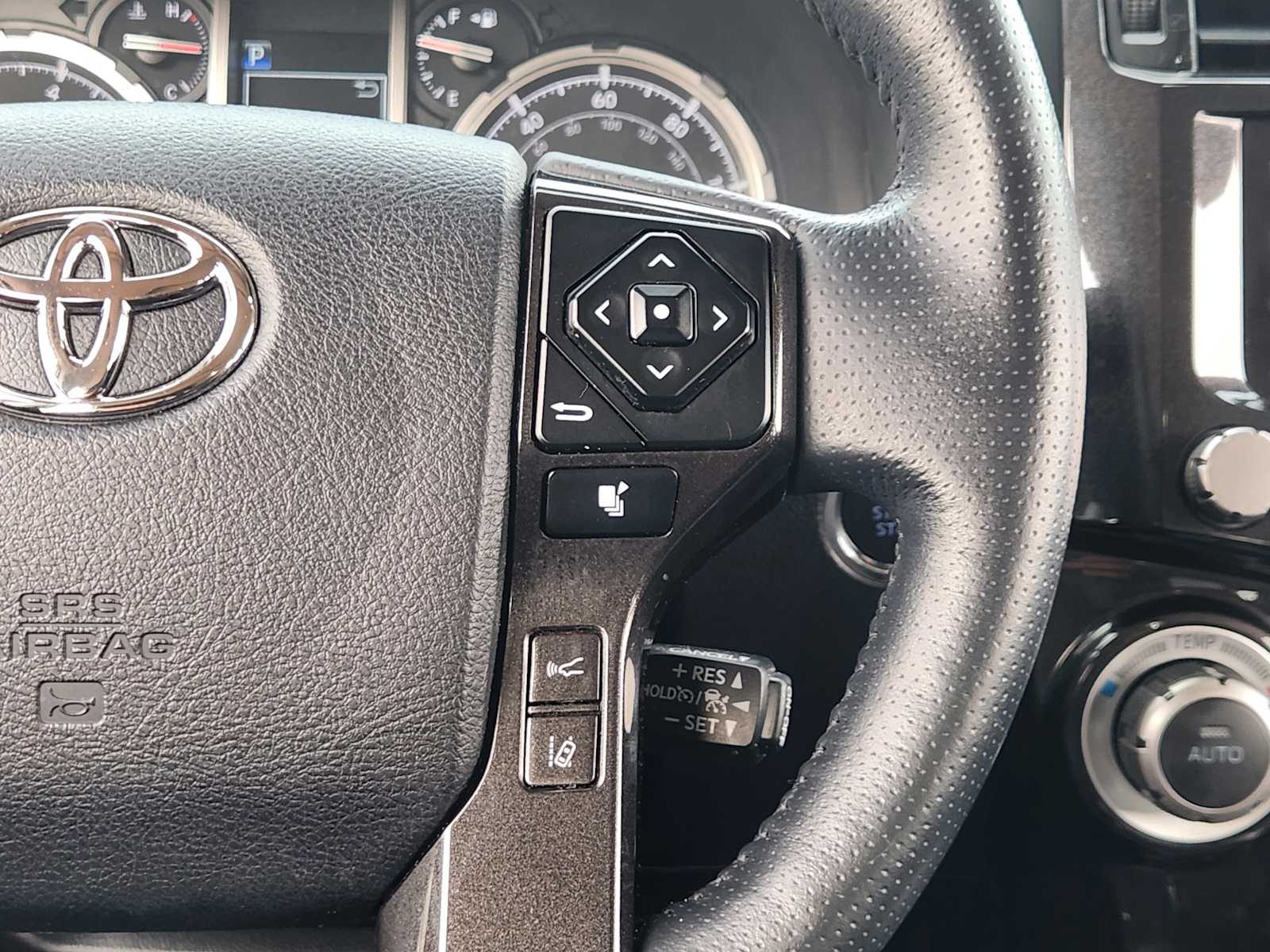 Thumbnail: 2023 Toyota 4Runner - 34