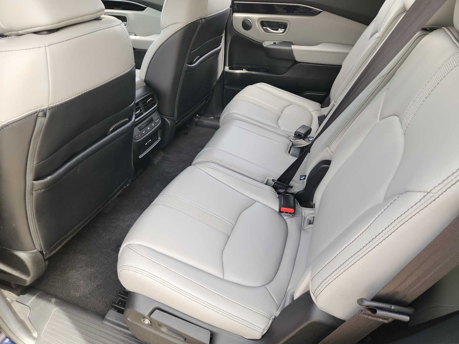 Thumbnail: 2025 Honda Pilot - 12