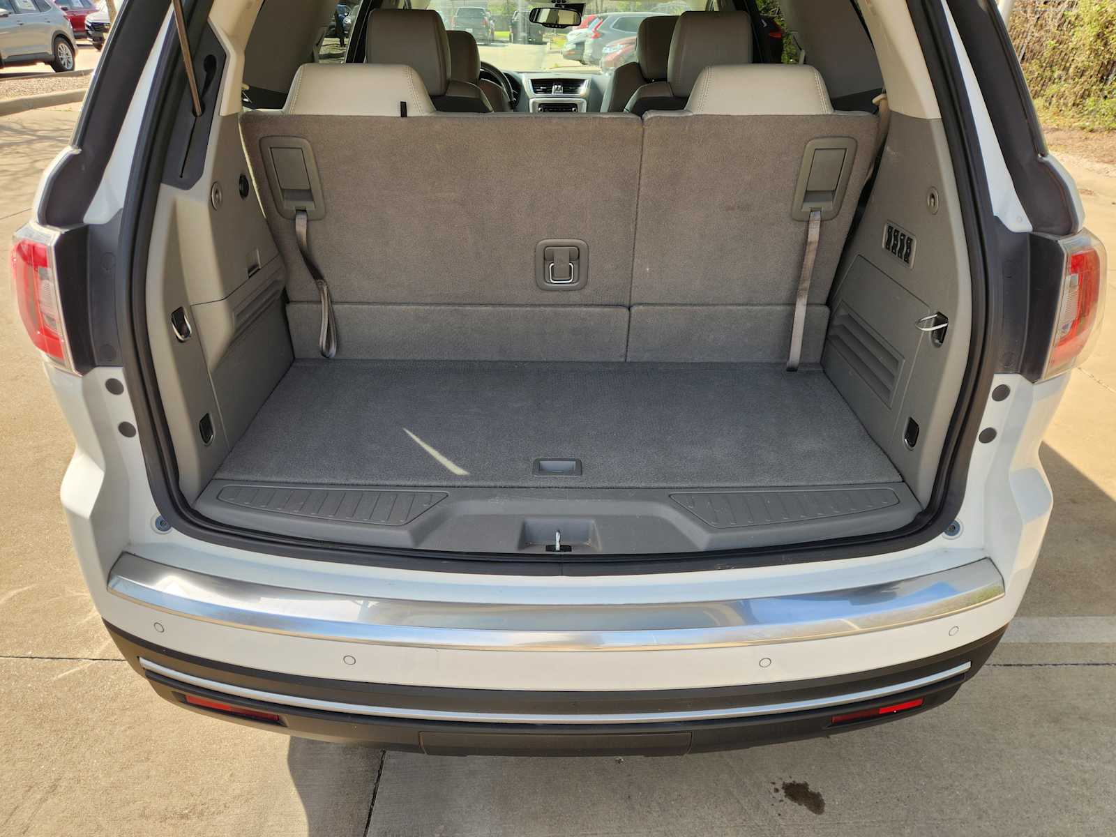 Thumbnail: 2017 GMC Acadia - 20