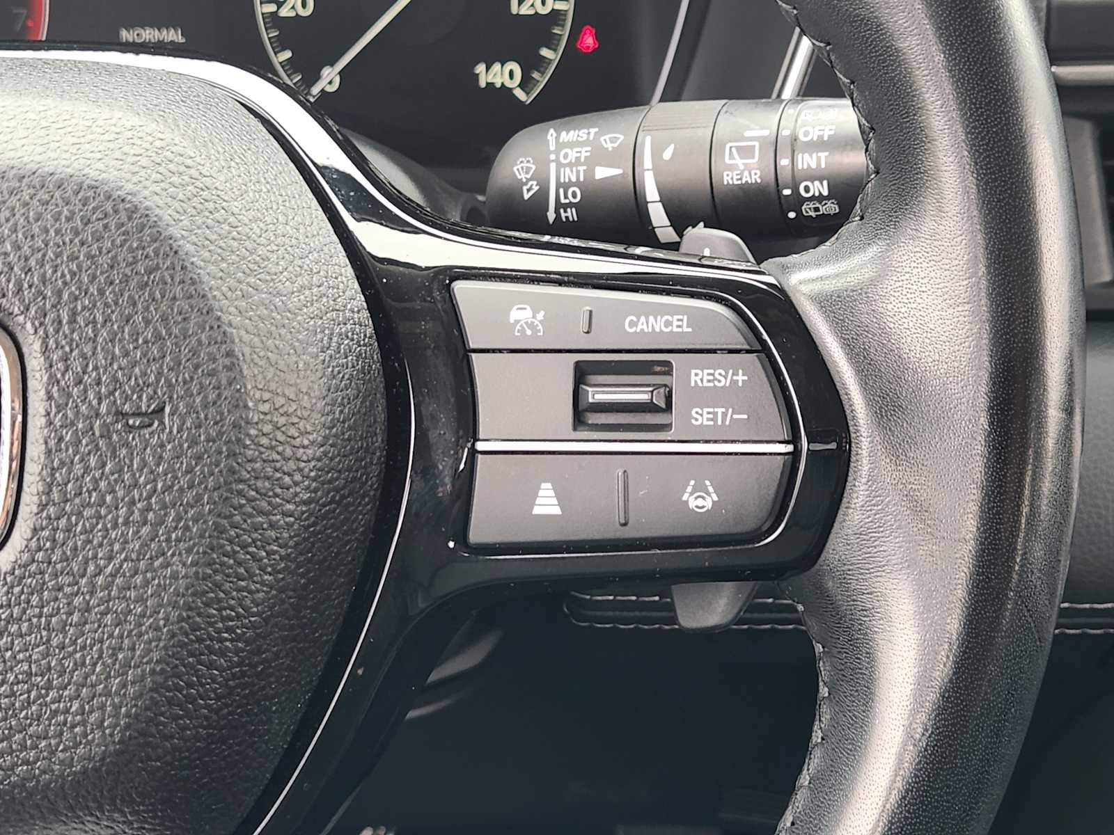 Thumbnail: 2023 Honda Pilot - 32
