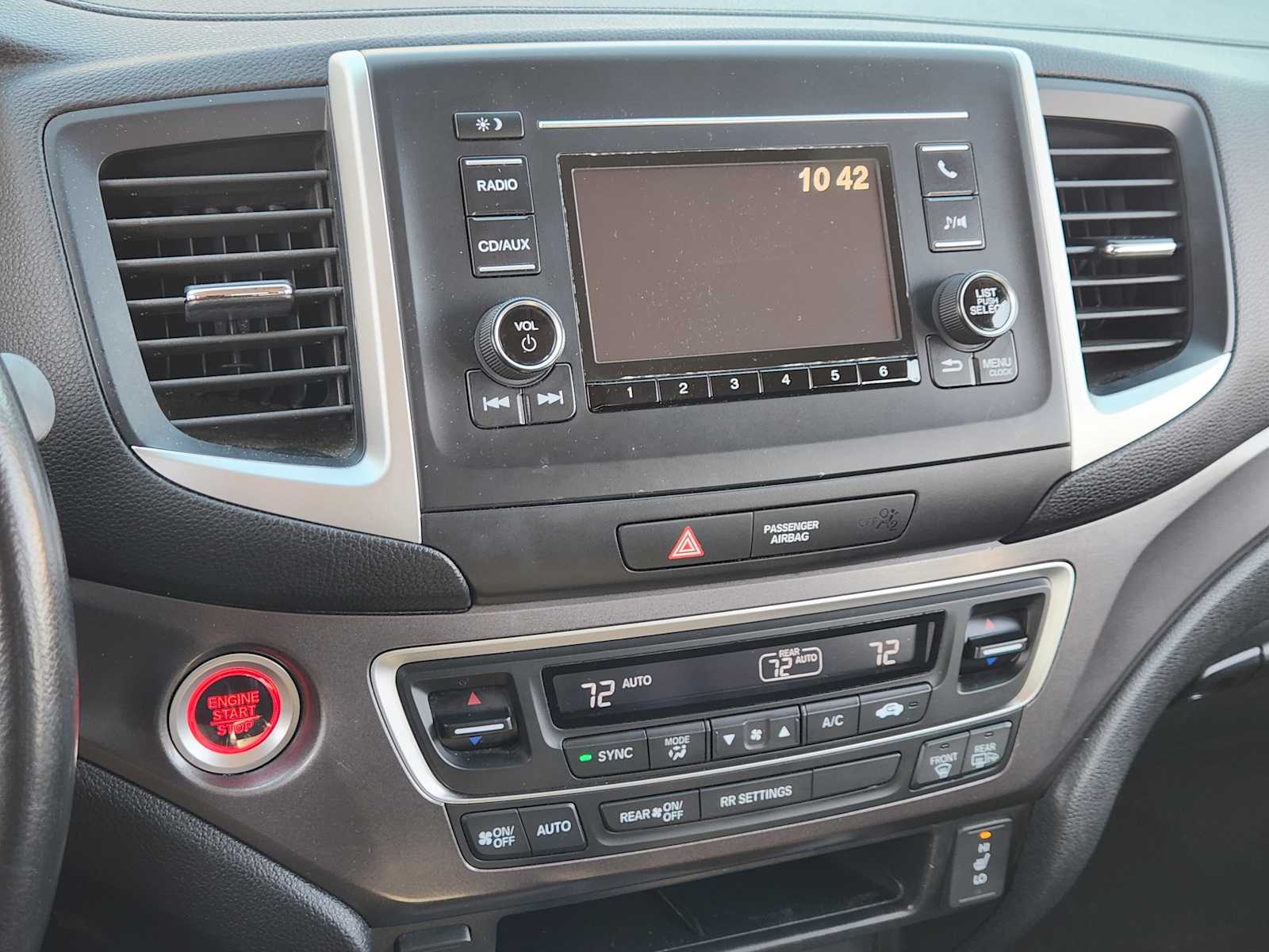 Thumbnail: 2017 Honda Ridgeline - 16