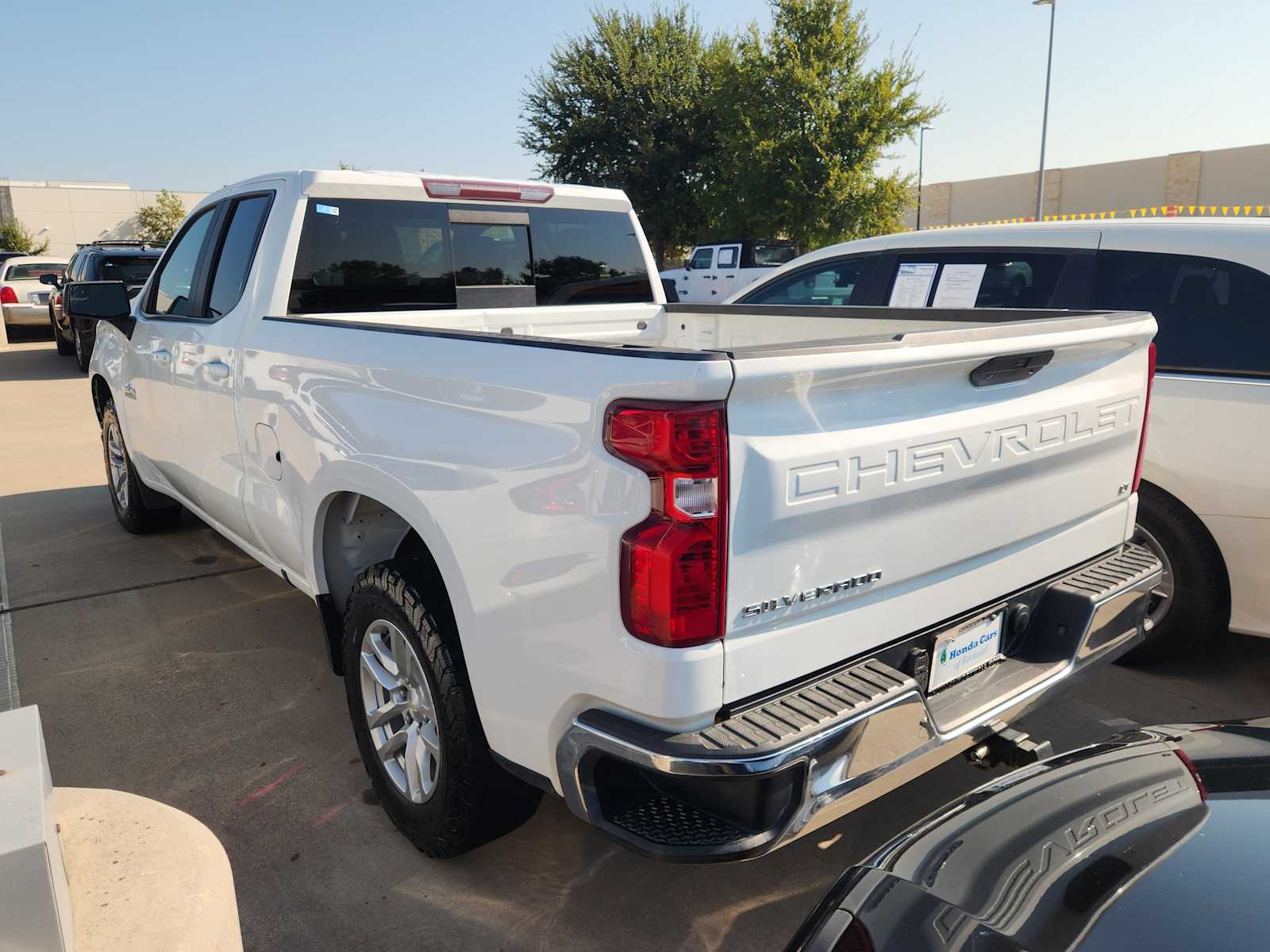 Thumbnail: 2020 Chevrolet Silverado 1500 - 5
