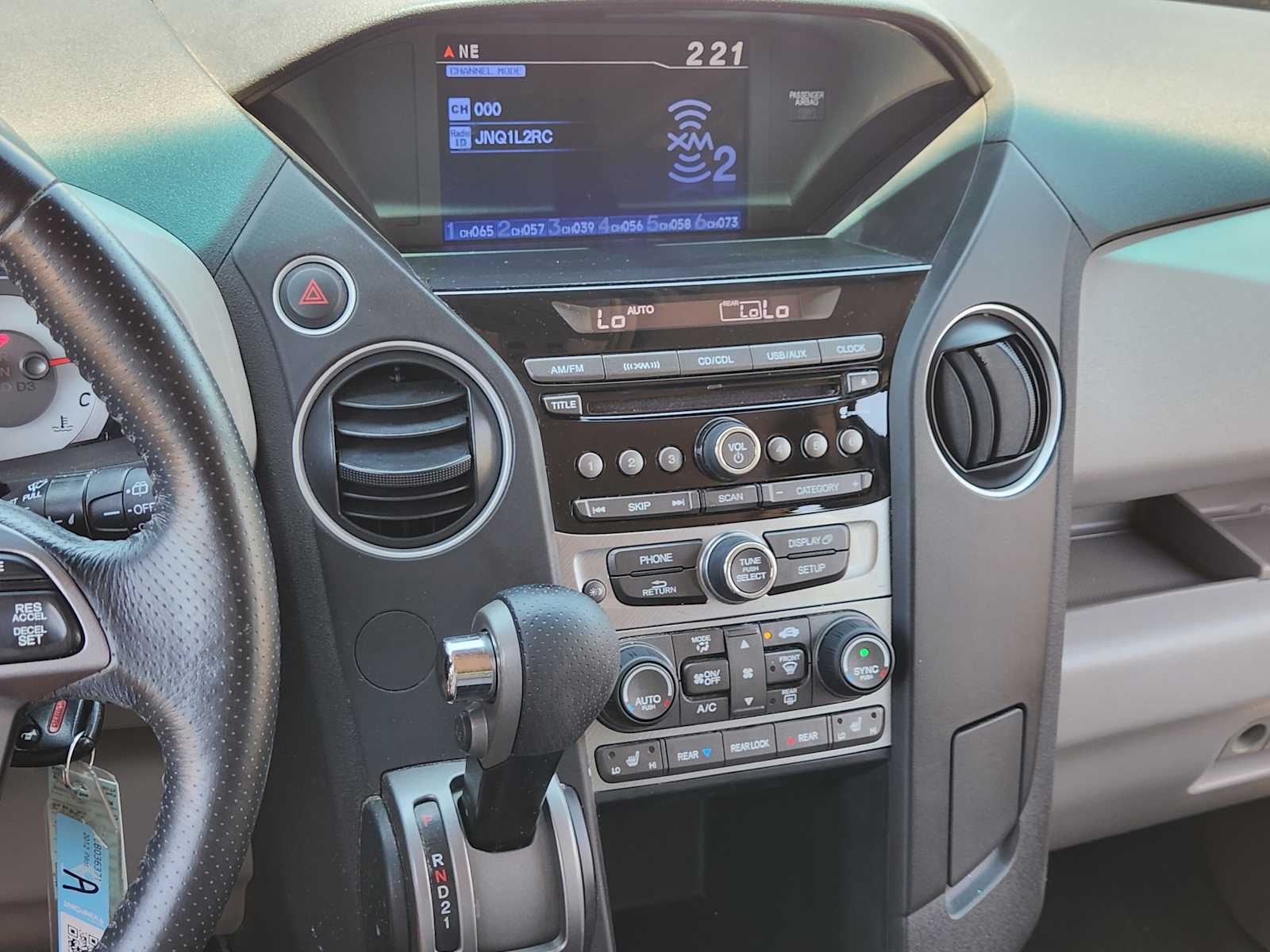 Thumbnail: 2012 Honda Pilot - 17