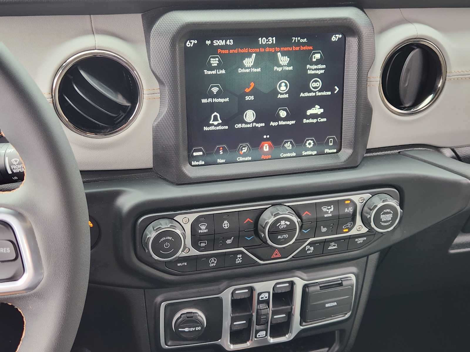 Thumbnail: 2023 Jeep Gladiator - 15