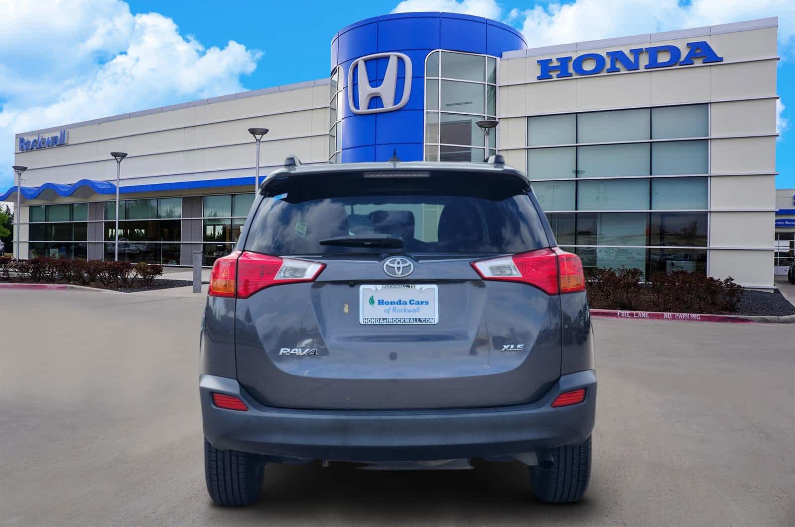 Thumbnail: 2014 Toyota RAV4 - 5