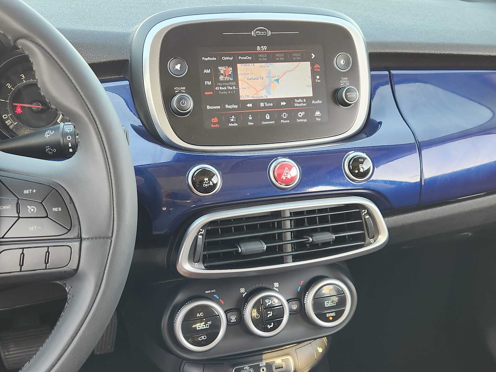 Thumbnail: 2018 Fiat 500X - 16