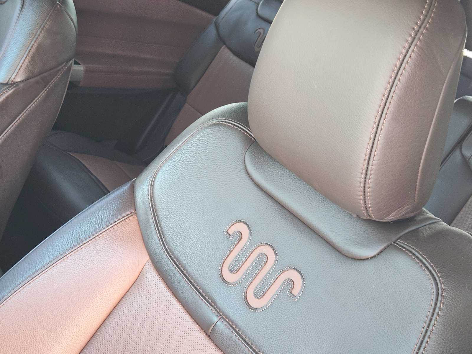 Thumbnail: 2022 Ford Explorer - 23