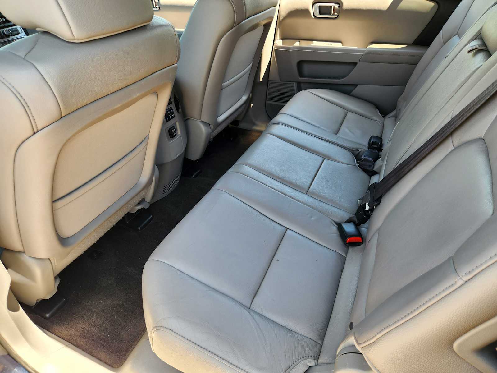 Thumbnail: 2012 Honda Pilot - 12