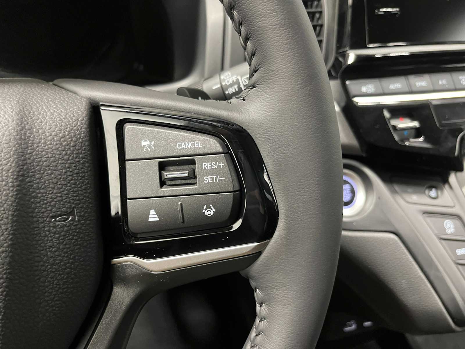 Thumbnail: 2026 Honda Odyssey - 18