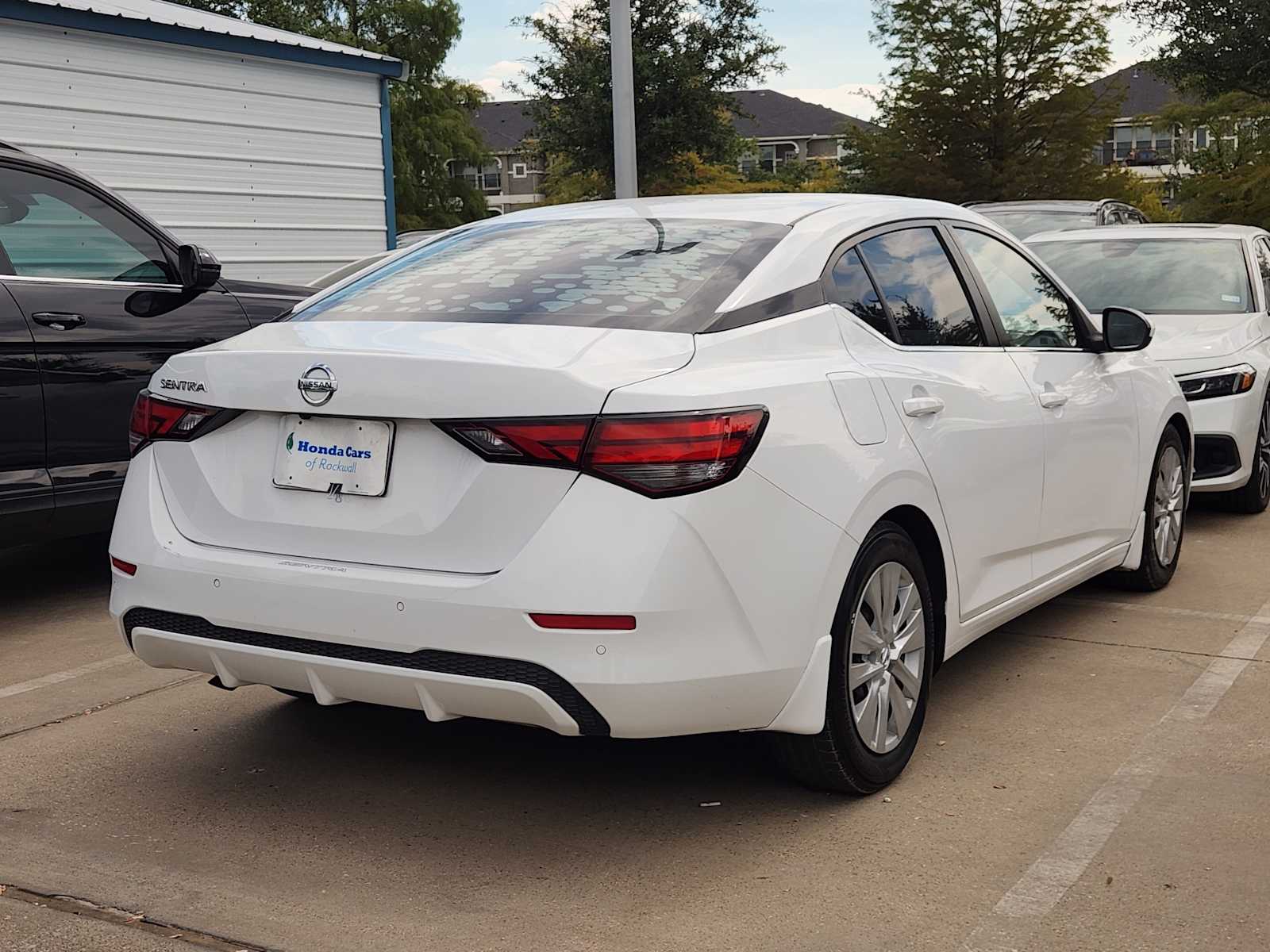 Thumbnail: 2020 Nissan Sentra - 4
