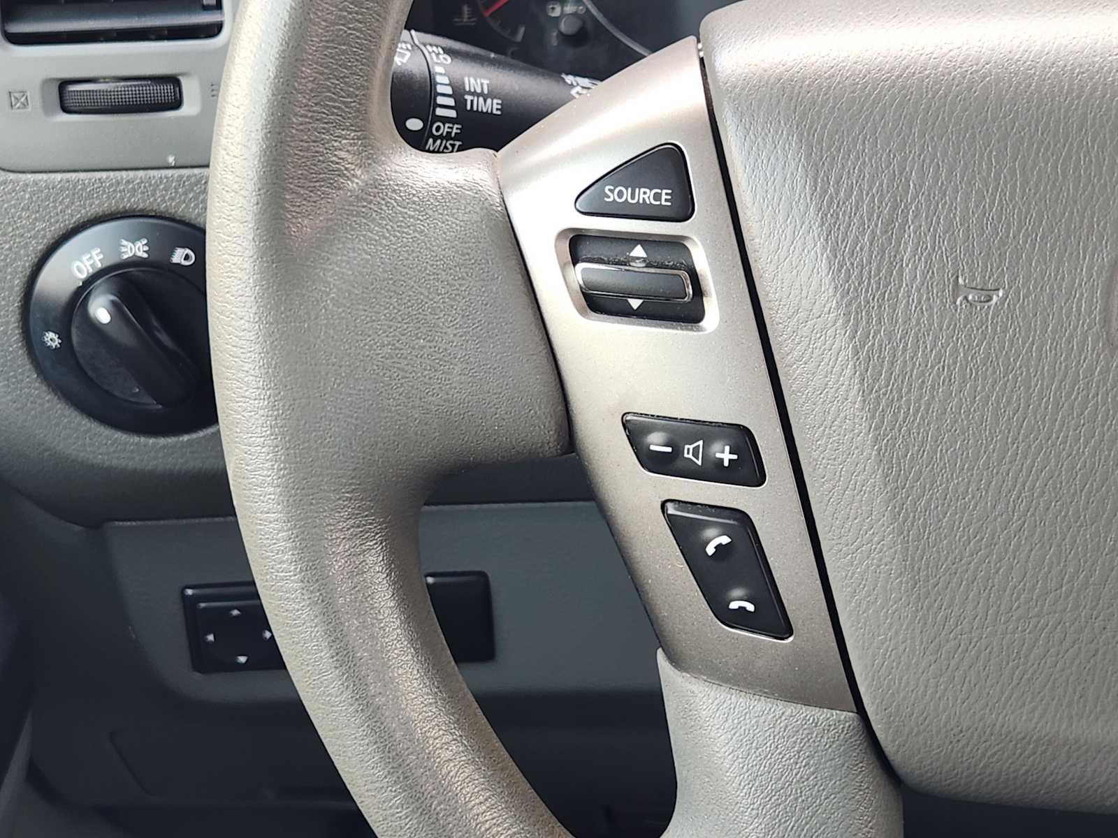 Thumbnail: 2013 Nissan NV - 32