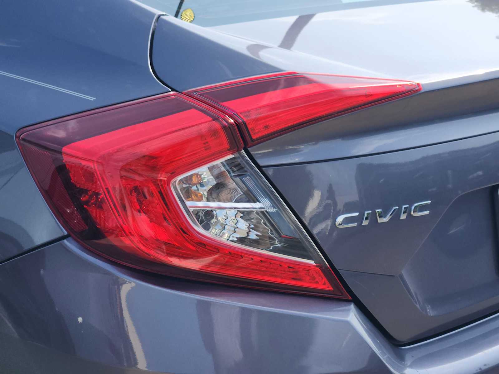 Thumbnail: 2016 Honda Civic - 12