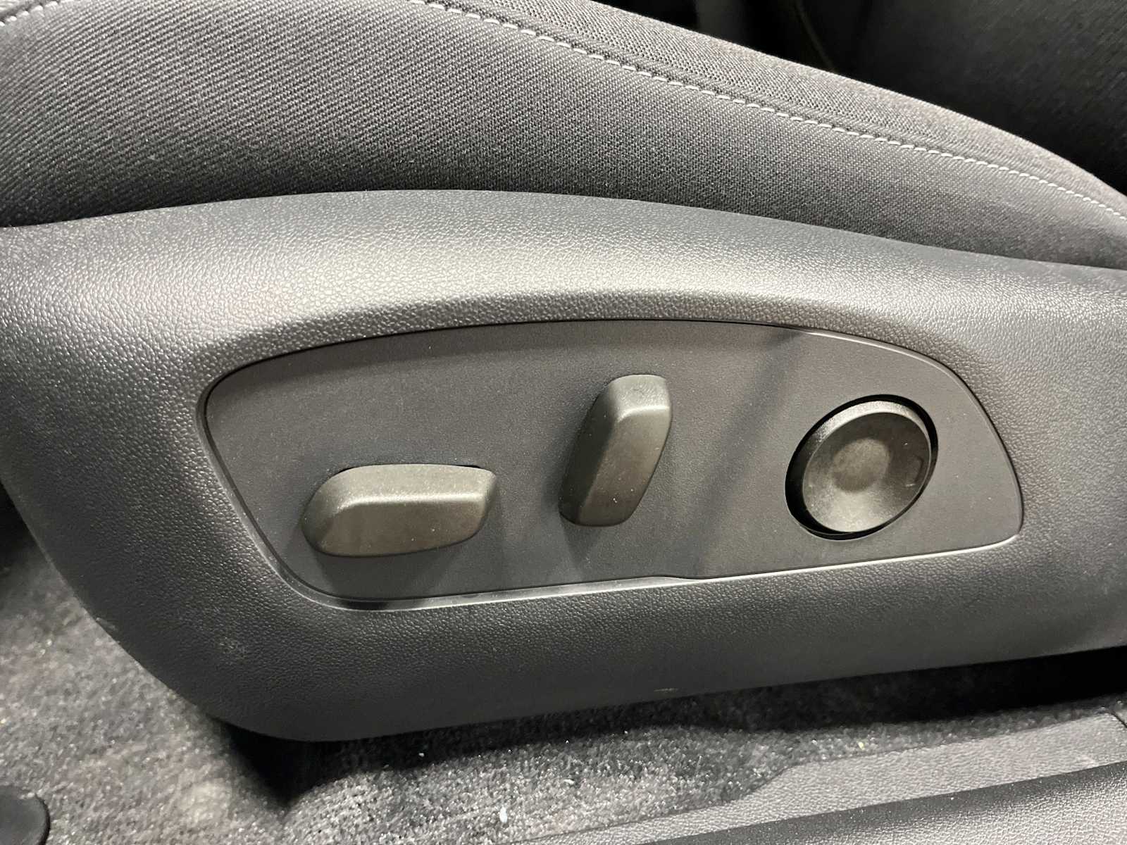 Thumbnail: 2026 Honda Prologue - 15