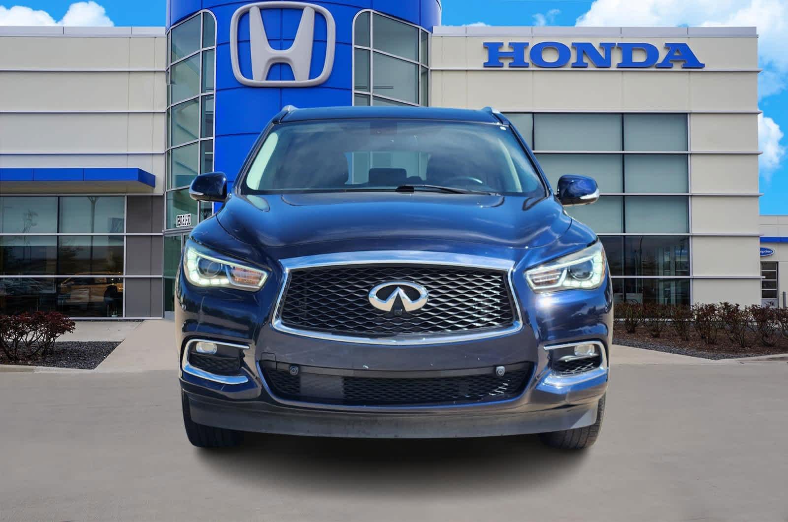 Thumbnail: 2017 INFINITI QX60 - 6