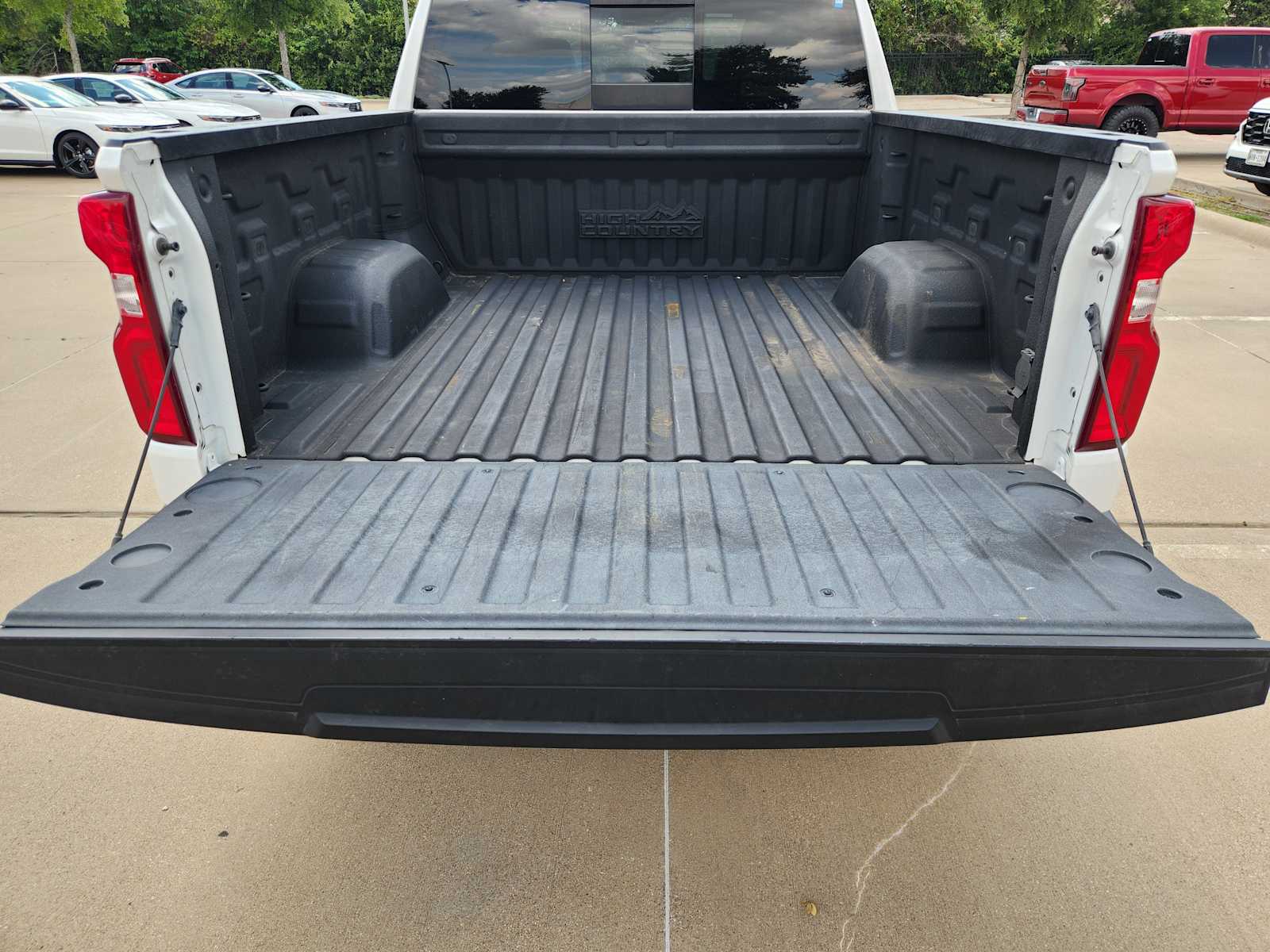 Thumbnail: 2021 Chevrolet Silverado 1500 - 19