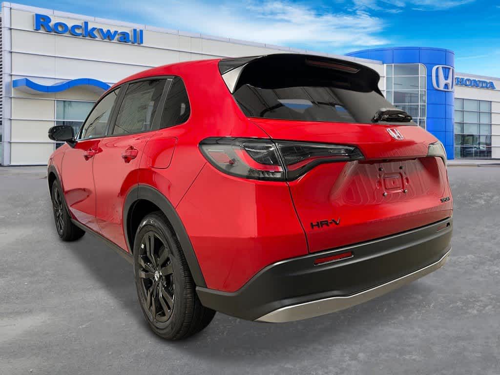 Thumbnail: 2027 Honda HR-V - 3