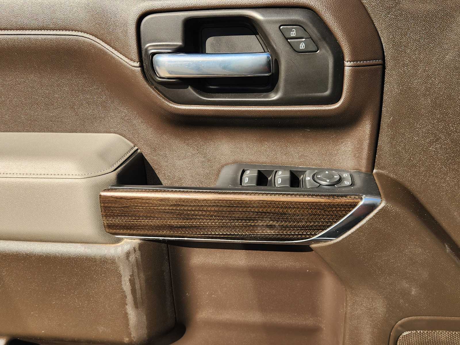 Thumbnail: 2021 Chevrolet Silverado 1500 - 28