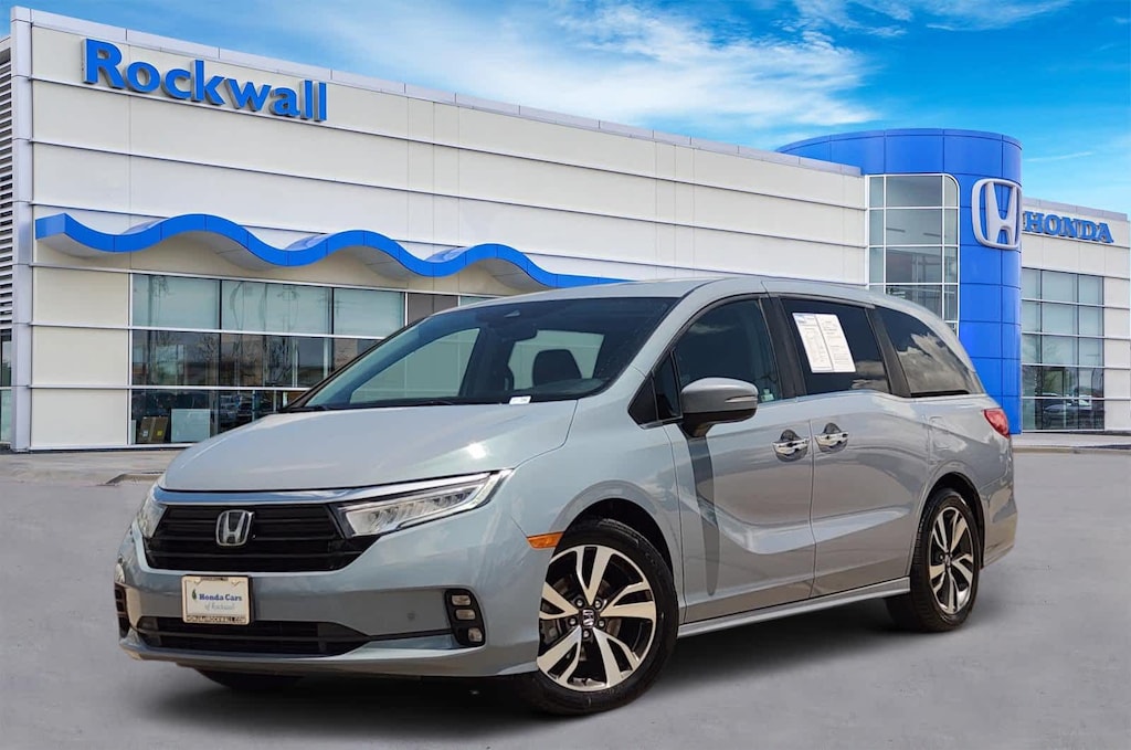 Used 2023 Honda Odyssey Touring Van