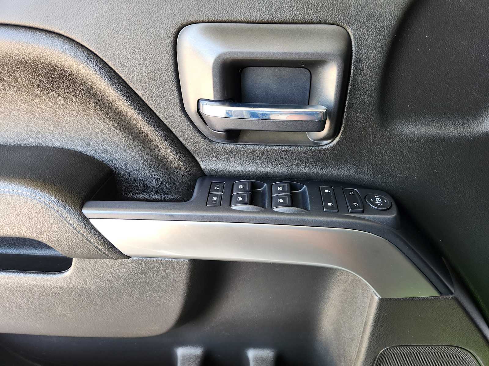 2016 Chevrolet Silverado 1500 LT 29