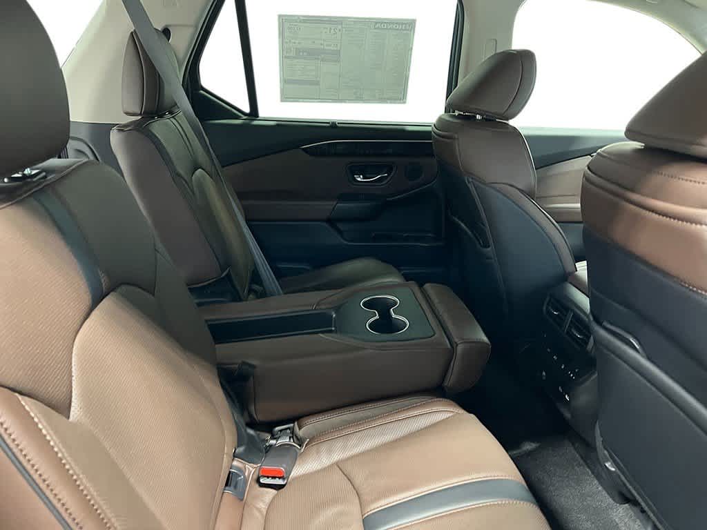 2025 Honda Pilot Elite 39
