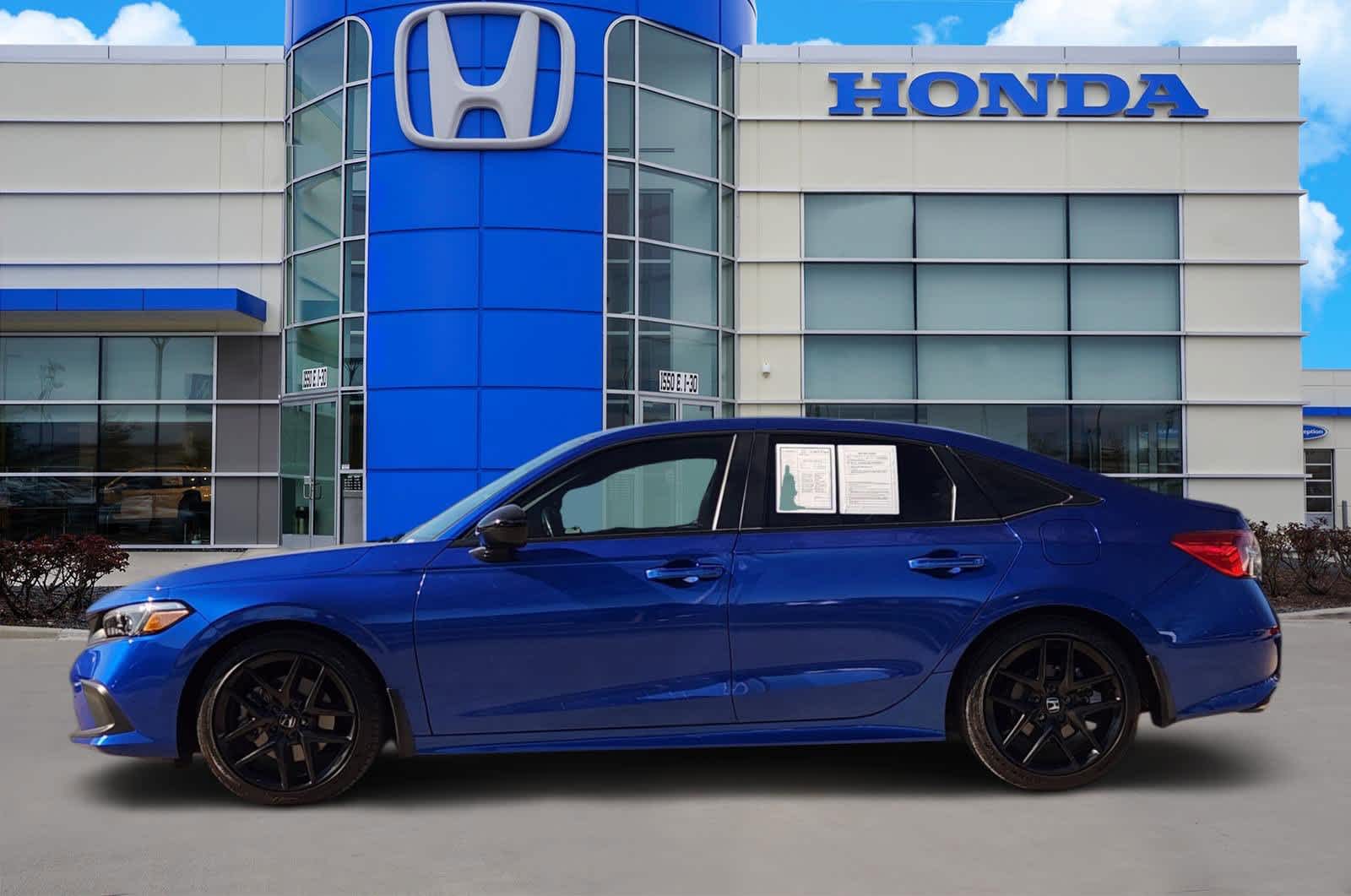 Thumbnail: 2023 Honda Civic - 3