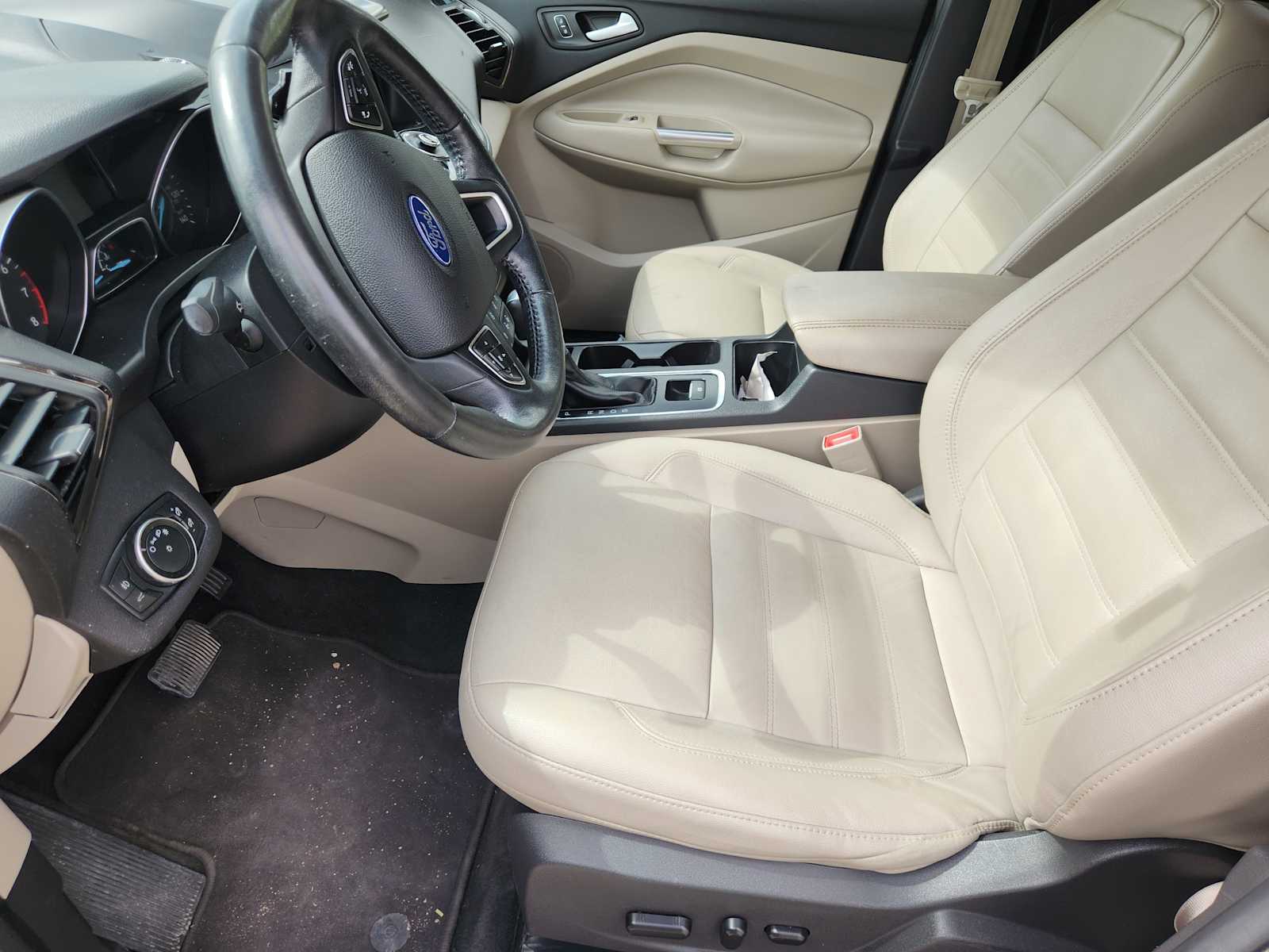 Thumbnail: 2017 Ford Escape - 7