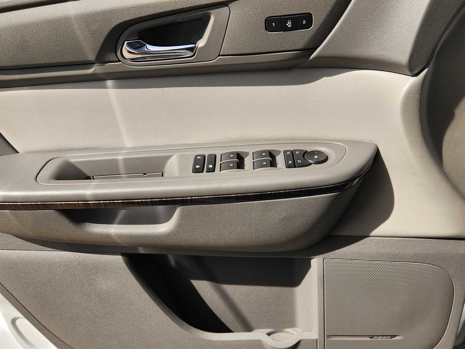 Thumbnail: 2017 GMC Acadia - 31