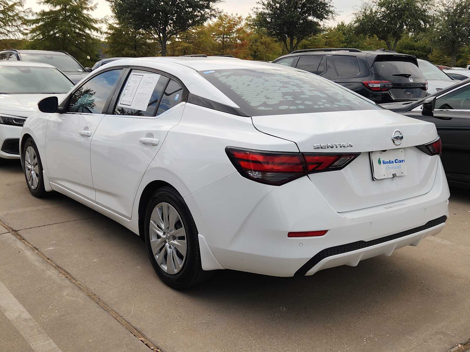 Thumbnail: 2020 Nissan Sentra - 6