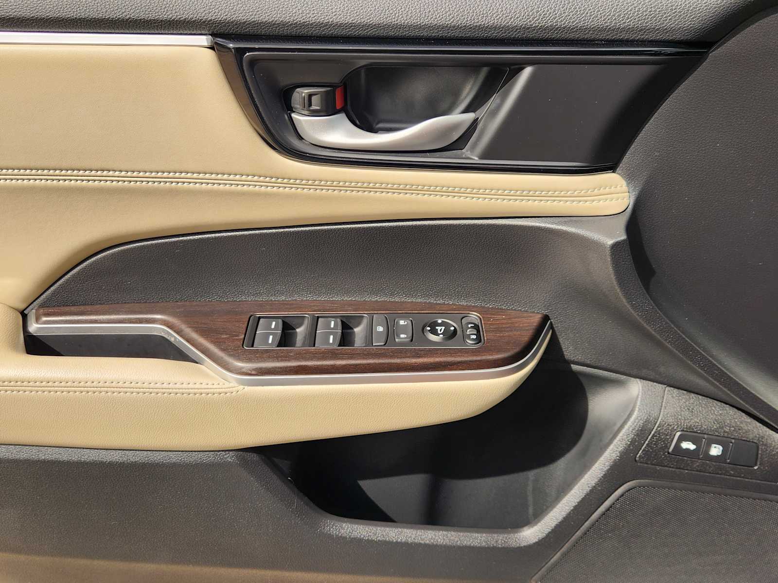 Thumbnail: 2019 Honda Clarity - 29