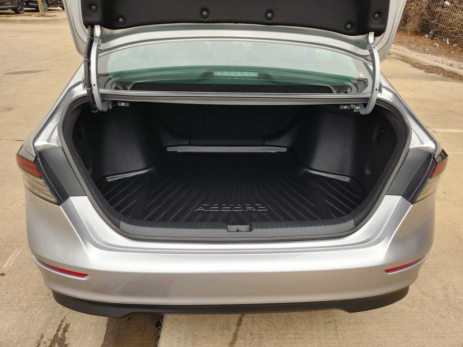 Thumbnail: 2025 Honda Accord - 19