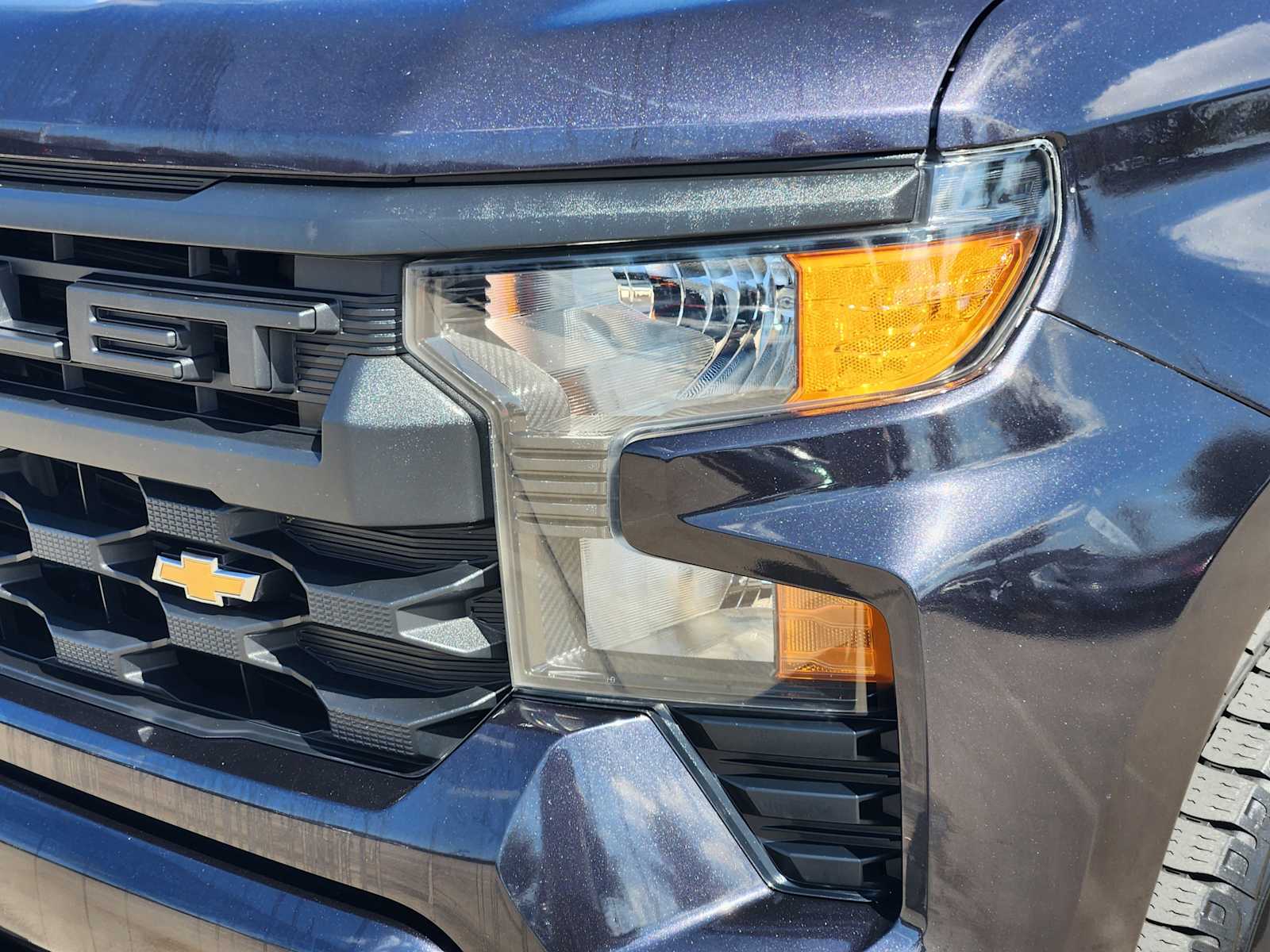 Thumbnail: 2022 Chevrolet Silverado 1500 - 23