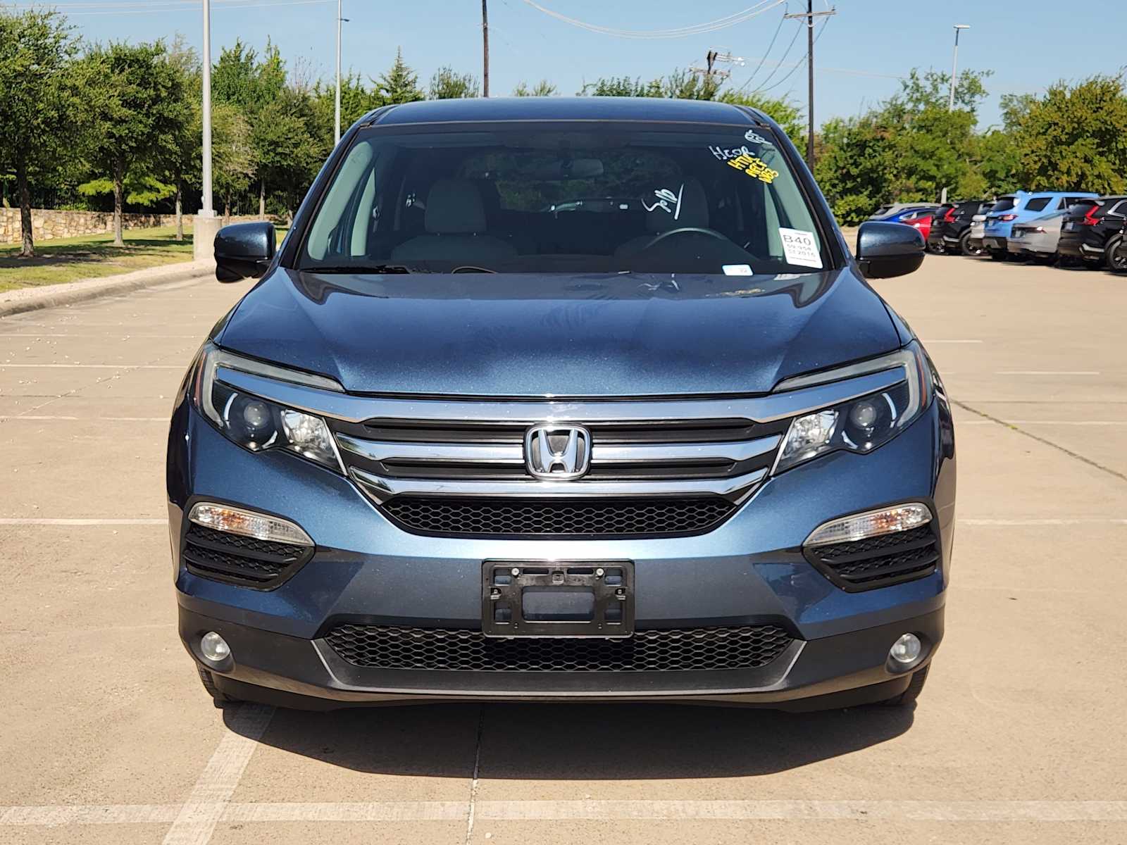 Thumbnail: 2016 Honda Pilot - 2