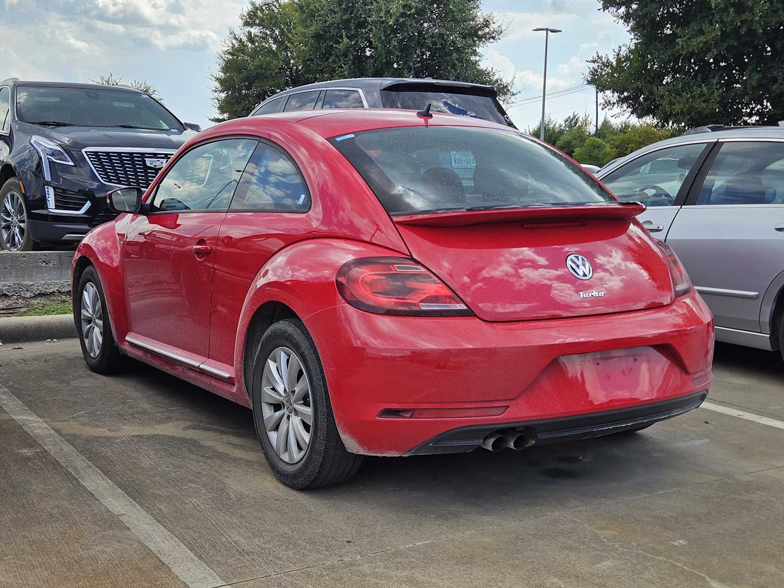 Thumbnail: 2019 Volkswagen Beetle - 6