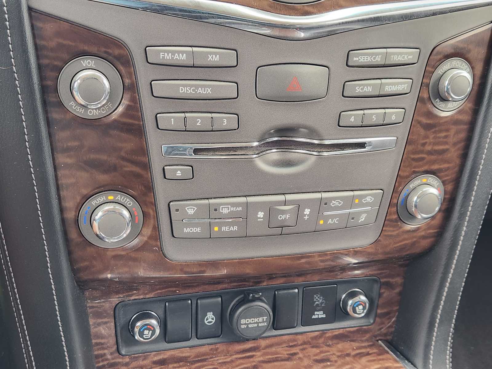 Thumbnail: 2017 Nissan Armada - 27