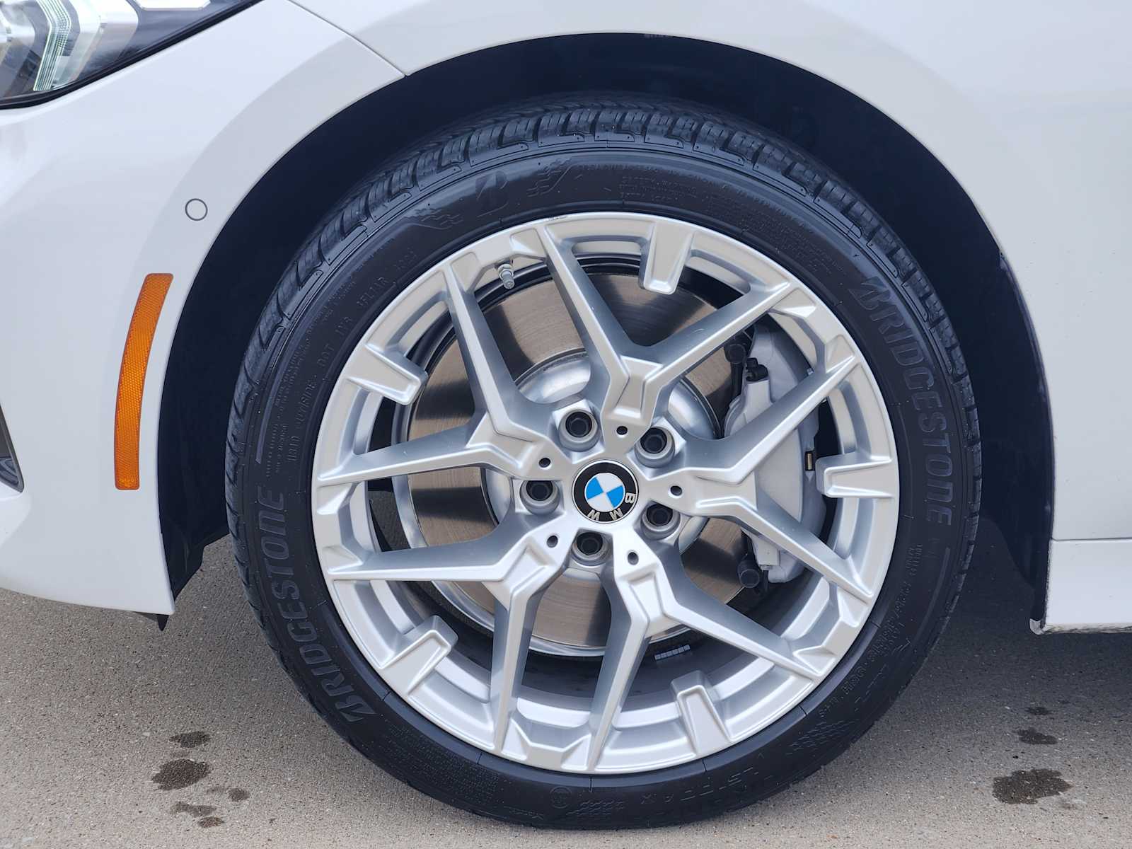 Thumbnail: 2025 BMW 3 Series - 22