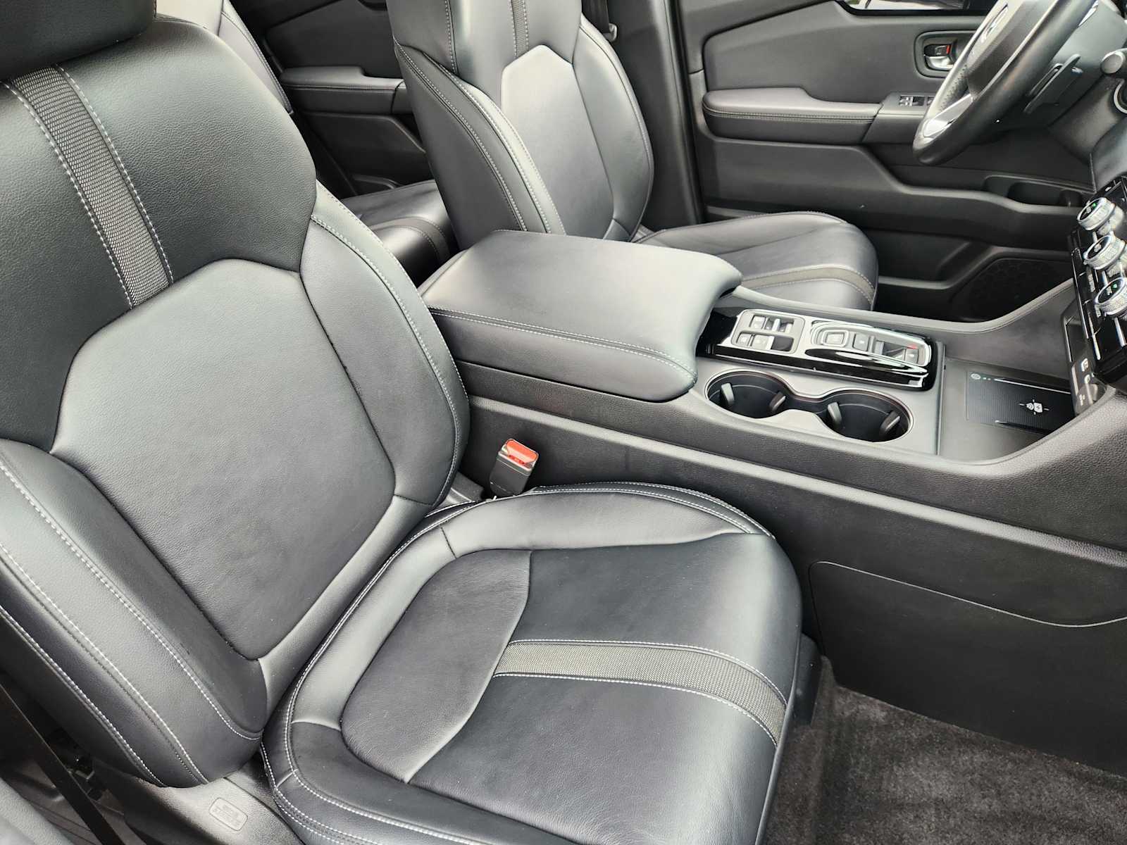Thumbnail: 2023 Honda Pilot - 14