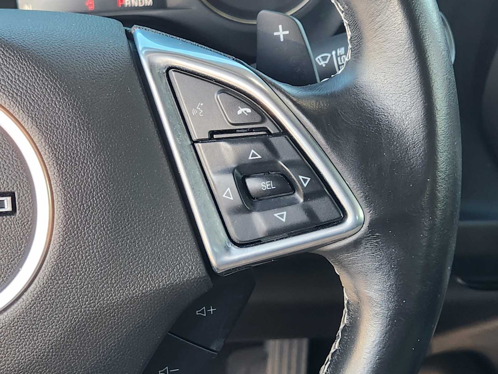 Thumbnail: 2020 Chevrolet Camaro - 32