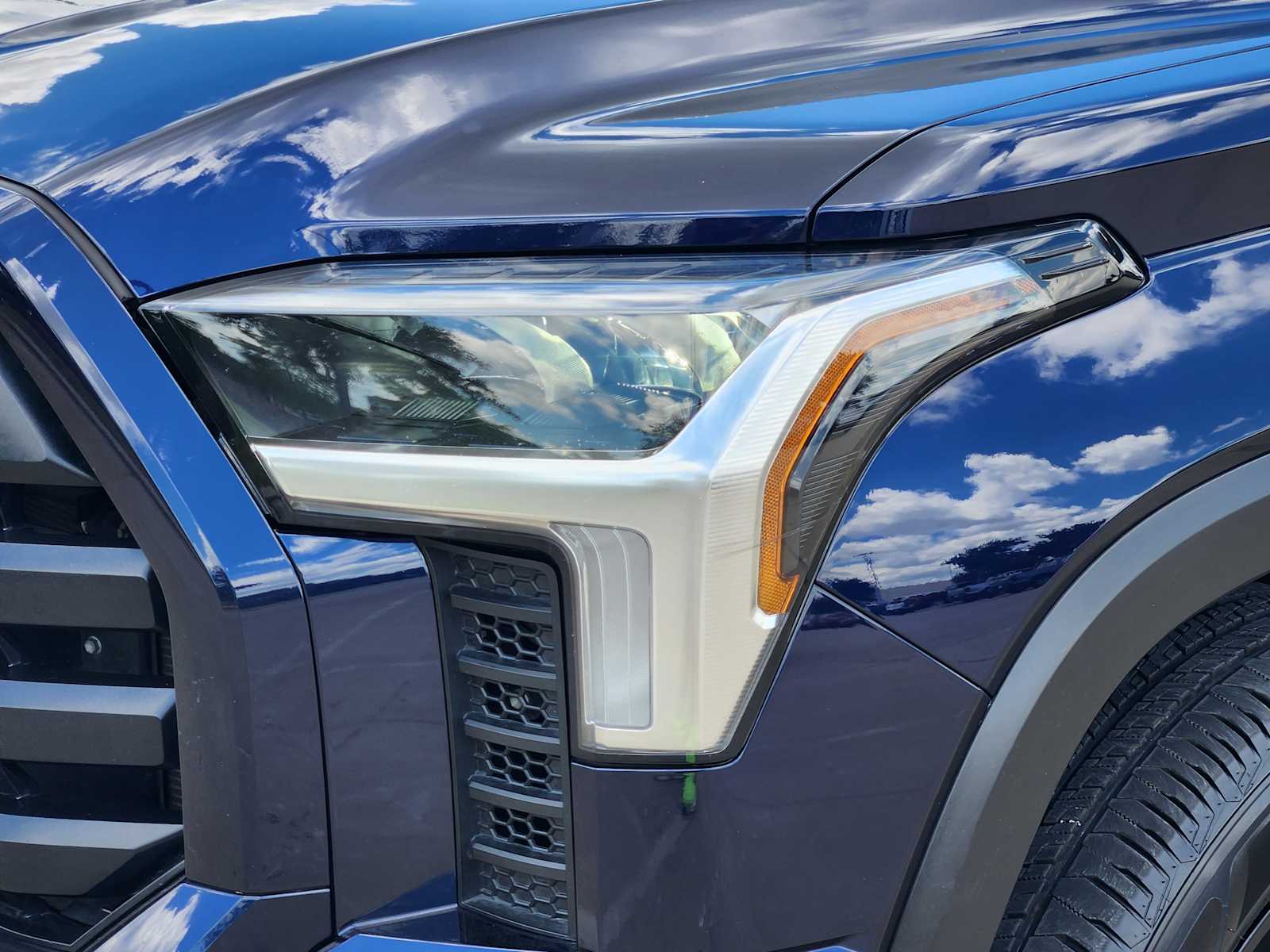 Thumbnail: 2022 Toyota Tundra - 23